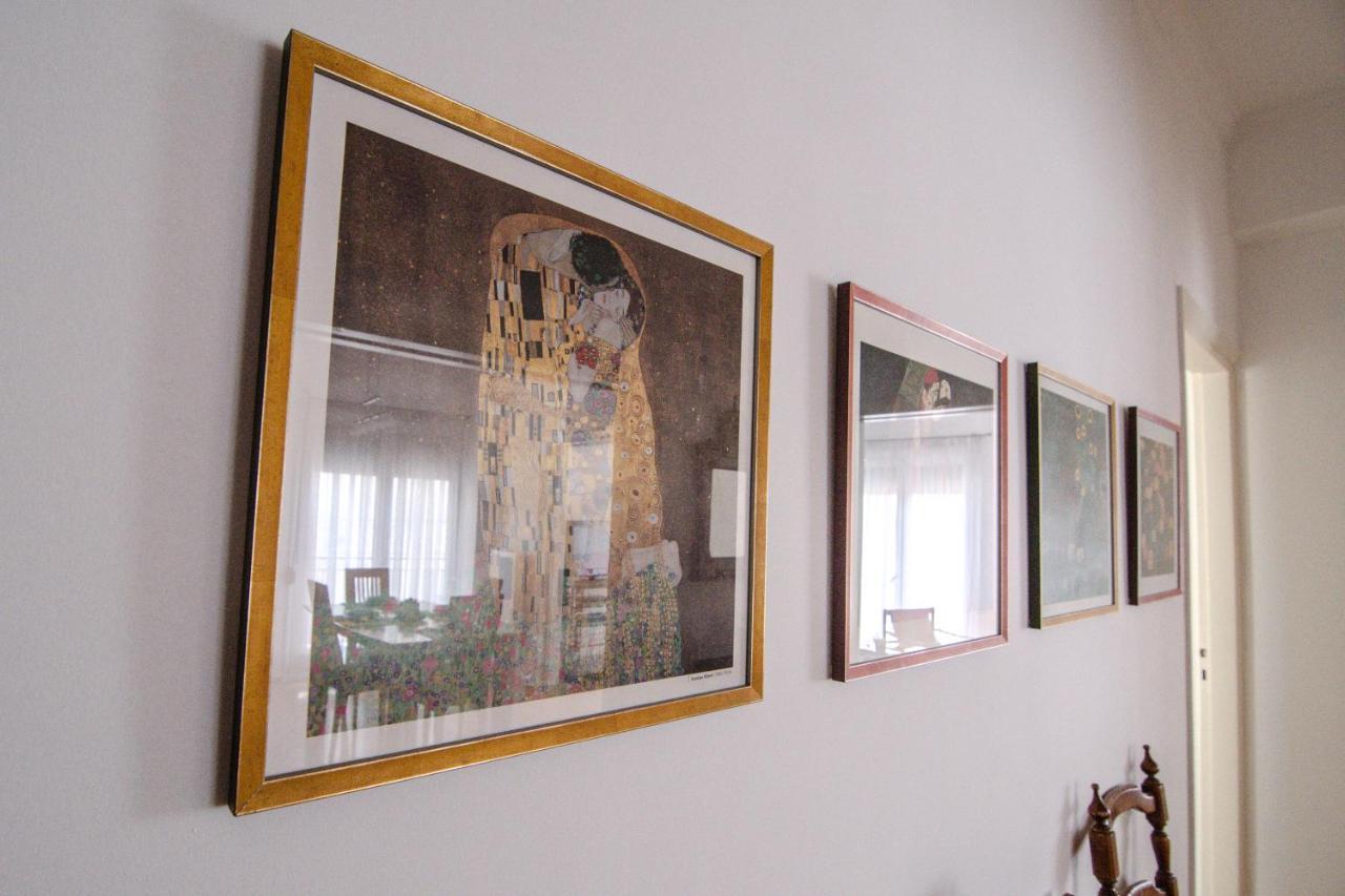 Apartamento The Rebel'S Temple Atenas Exterior foto