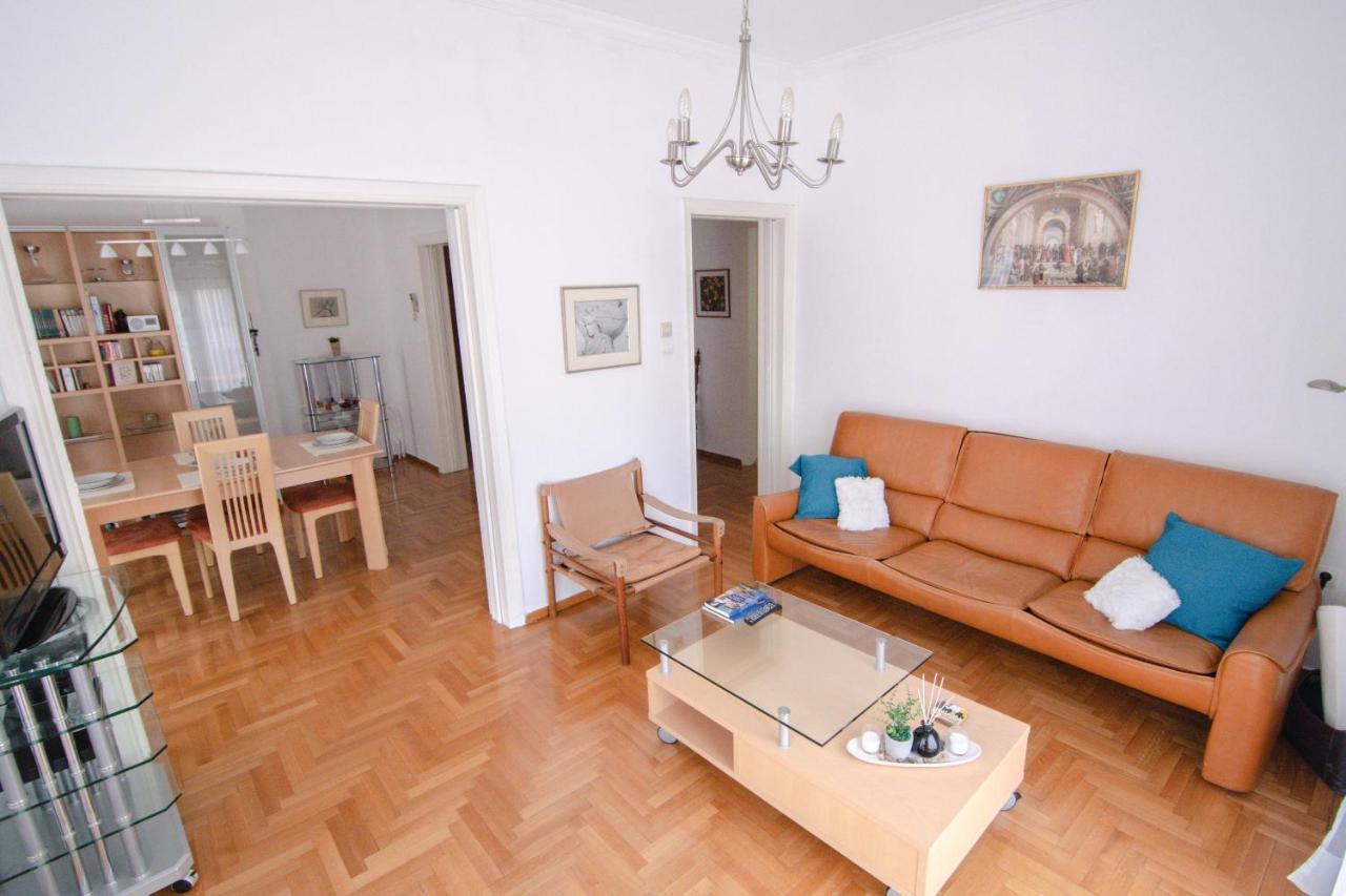 Apartamento The Rebel'S Temple Atenas Exterior foto
