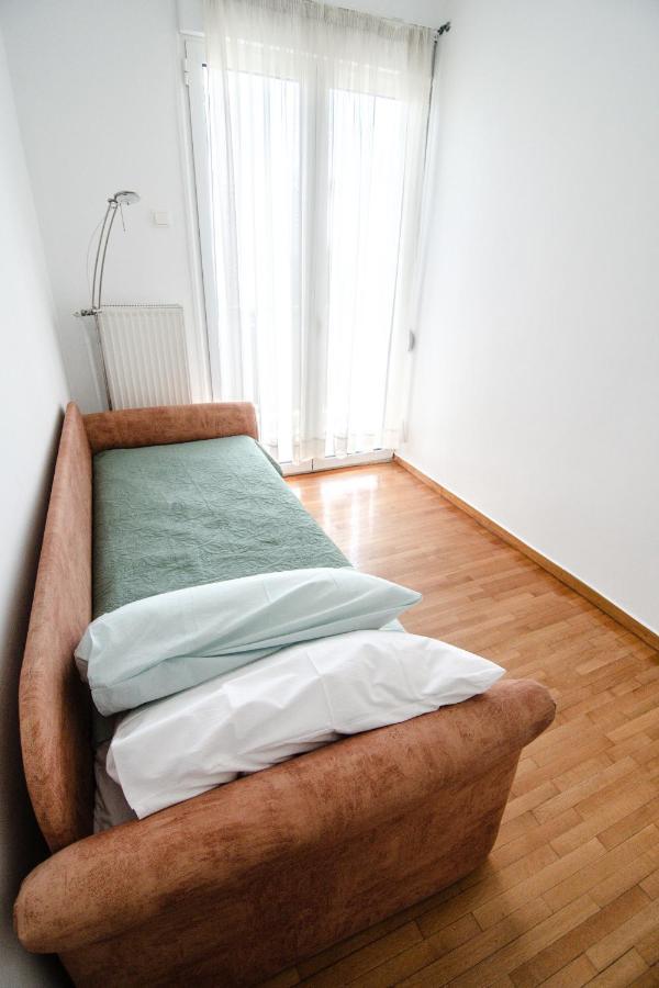 Apartamento The Rebel'S Temple Atenas Exterior foto